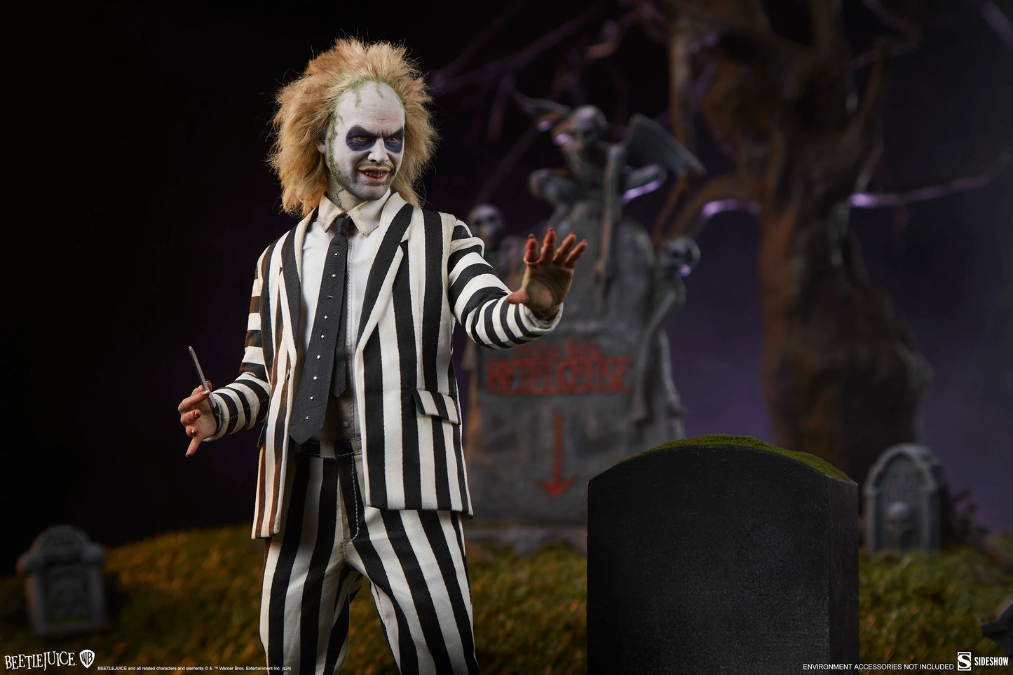 BEETLEJUICE Sixth Scale Figure by Sideshow Collectibles