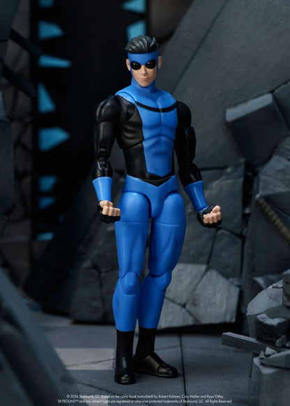 (Pre-Order) Invincible Invincible 1/12 Scale Action Figure