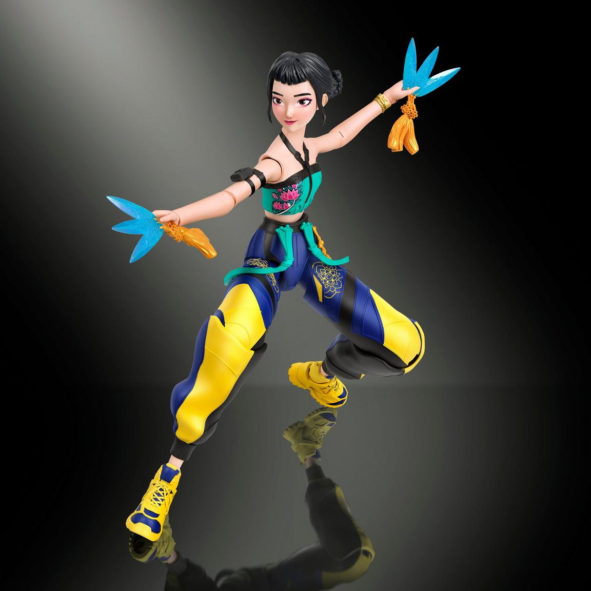 KPop Demon Hunters Zoey Action Figure