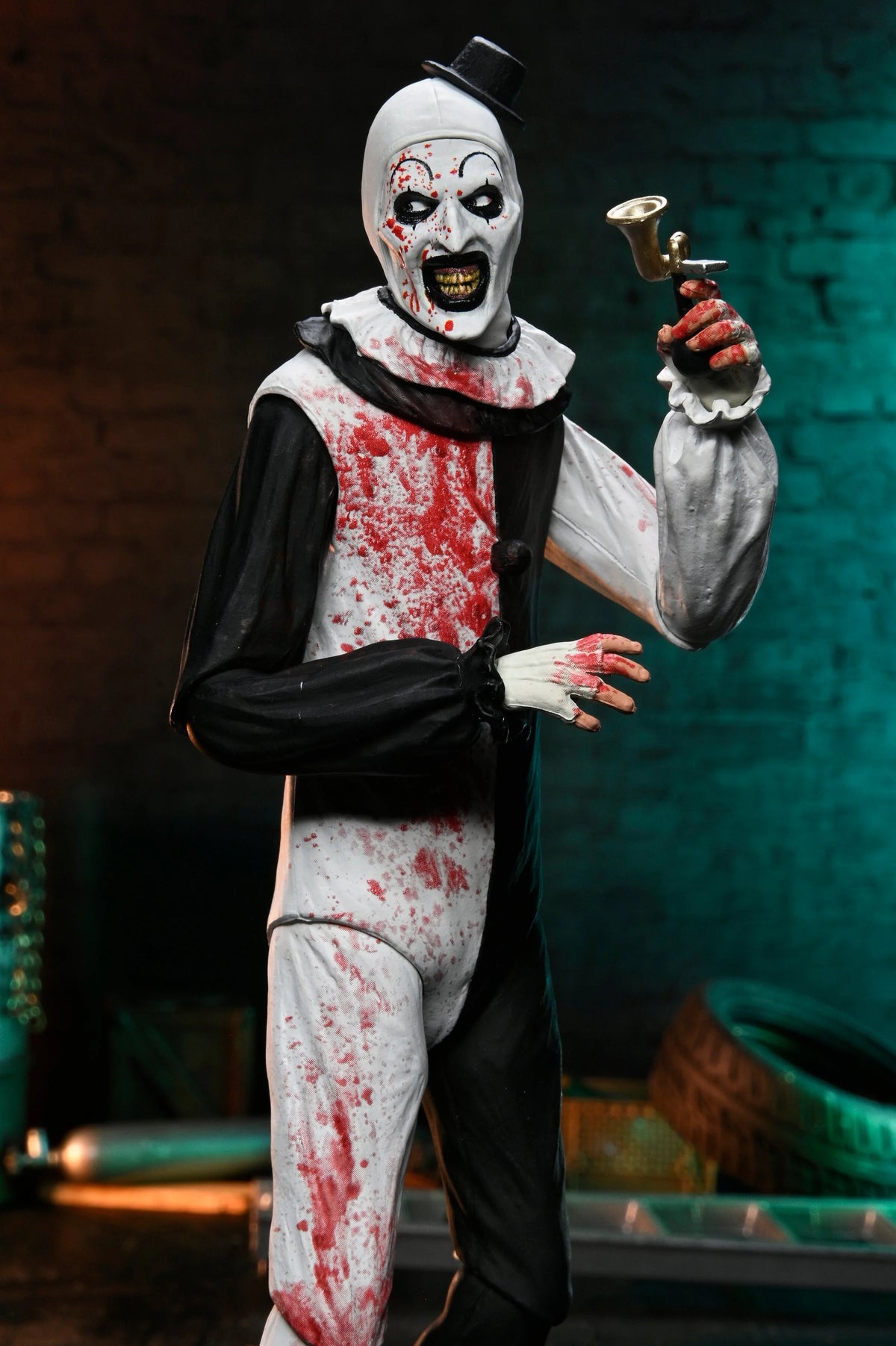 TERRIFIER 2 - ULTIMATE ART THE CLOWN 7" SCALE ACTION FIGURE (BLOOD SPLATTERED)