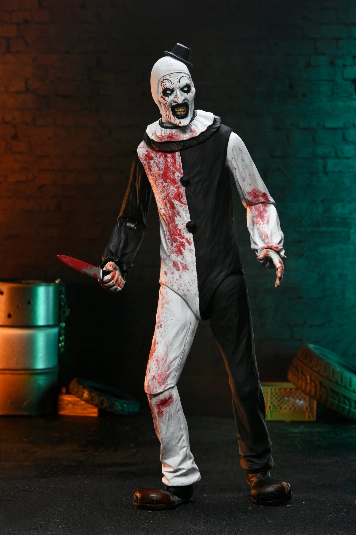 TERRIFIER 2 - ULTIMATE ART THE CLOWN 7" SCALE ACTION FIGURE (BLOOD SPLATTERED)