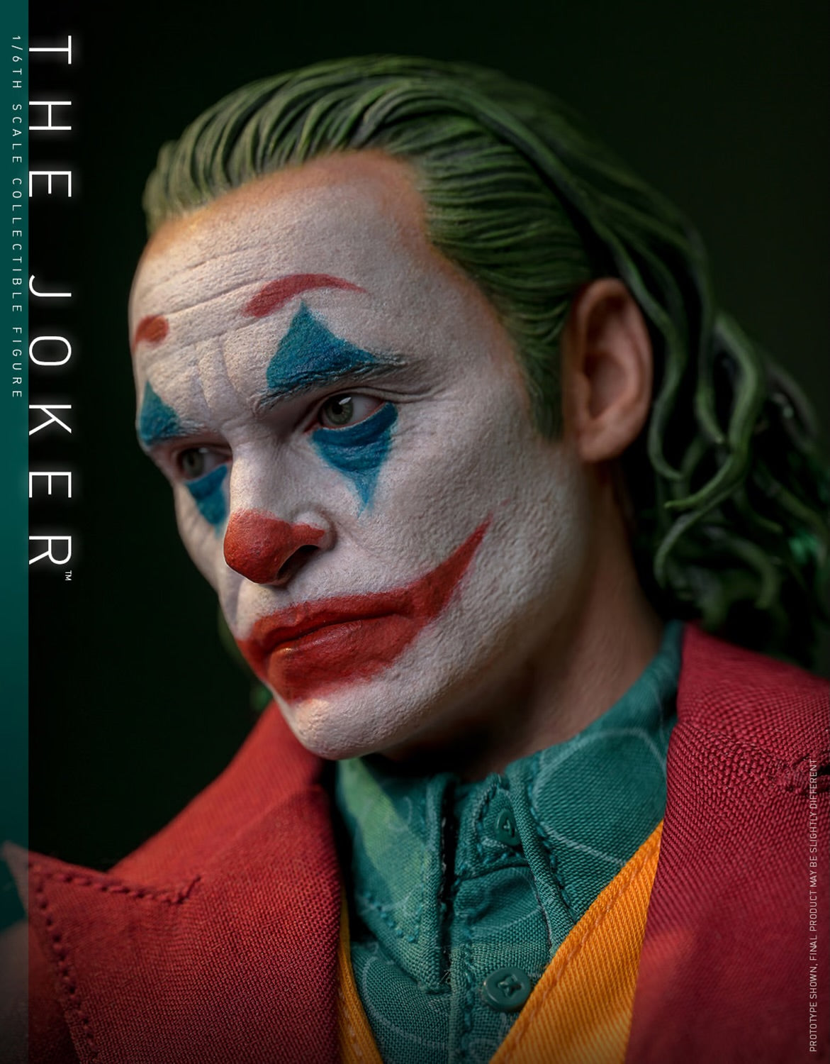 (Pre-Order) THE JOKER Sixth Scale Figure by Hot Toys