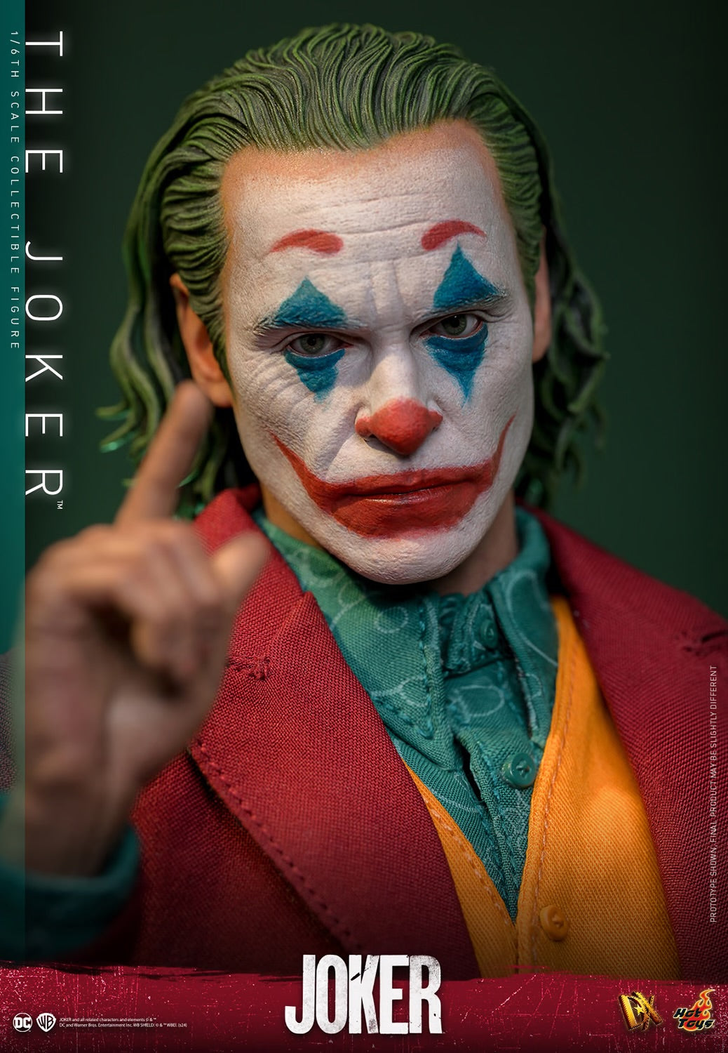(Pre-Order) THE JOKER Sixth Scale Figure by Hot Toys