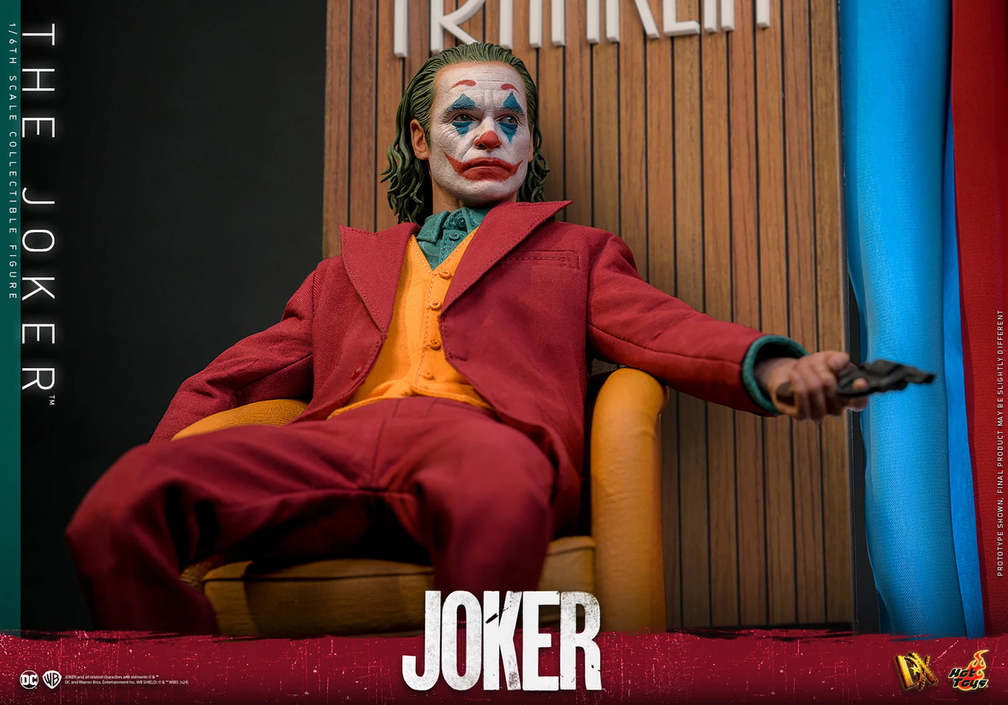 (Pre-Order) THE JOKER Sixth Scale Figure by Hot Toys
