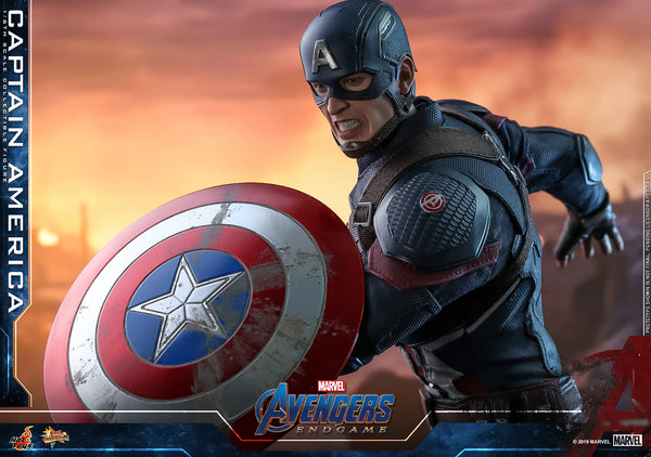 CAPTAIN AMERICA Sixth Scale Figure by Hot Toys