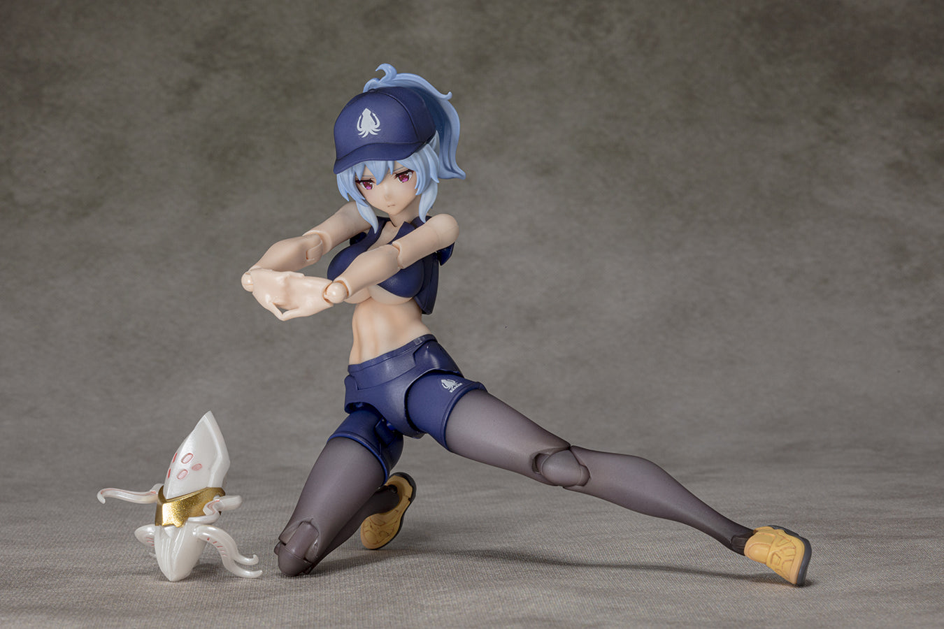 Darkadvent Lania Relaxed Unpainted Unassembled Model Kit