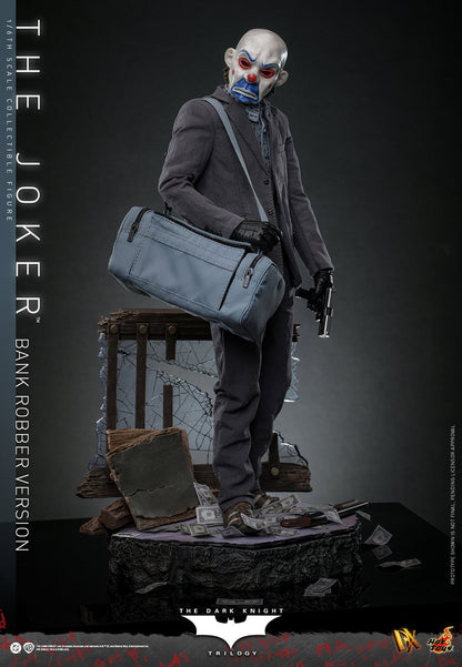 (Pre-Order) The Joker (Bank Robber Version) Hot Toy
