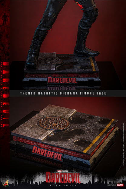 (Pre-Order) Daredevil Sixth Scale Figure
