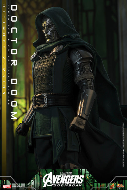 (Pre-Order) Doctor Doom (Ultimate Version) Sixth Scale Figure