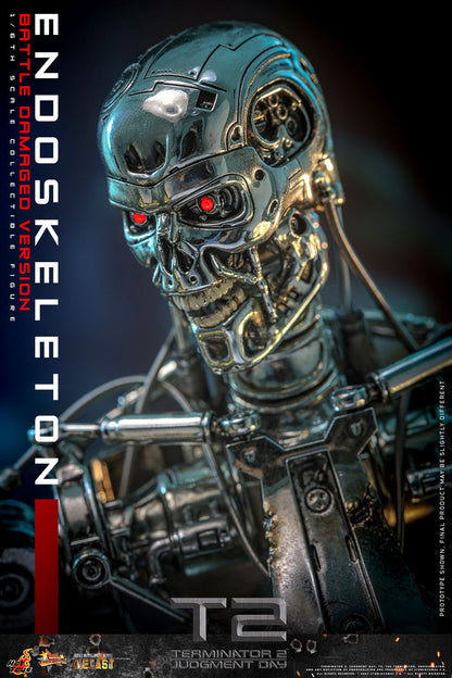 (Pre-Order) Endoskeleton (Battle Damaged Version) Hot Toy