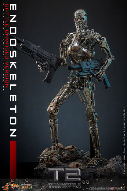 (Pre-Order) Endoskeleton (Battle Damaged Version) Hot Toy