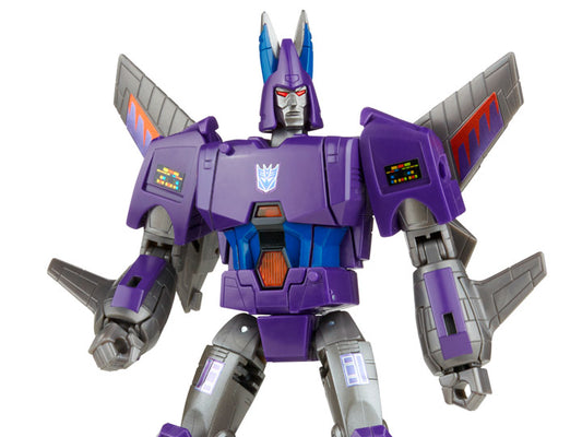Transformers: Legacy Generations Selects Voyager Cyclonus & Nightstick