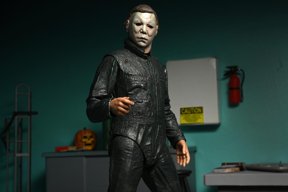 Halloween 2 Ultimate Michael Myers & Dr. Loomis Two-Pack