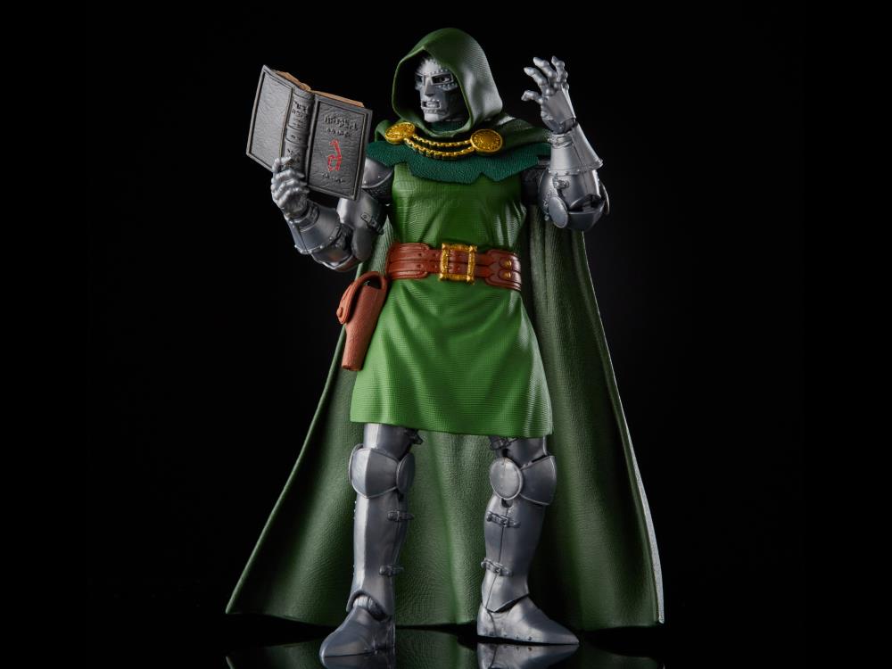 FANTASTIC FOUR VINTAGE DR DOOM VARIANT 6IN AF