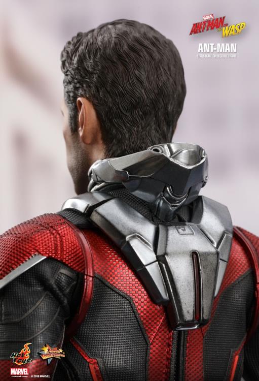 Ant-Man and the Wasp Ant-Man 1/6th Scale Collectible Figure