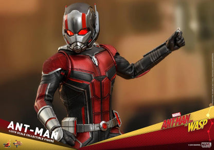 Ant-Man and the Wasp Ant-Man 1/6th Scale Collectible Figure