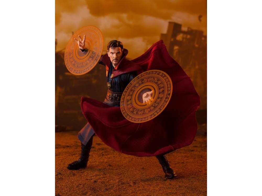 Avengers: Infinity War S.H.Figuarts Doctor Strange (Battle on Titan Edition)