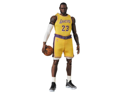 LeBron James MAFEX No.127 Figure