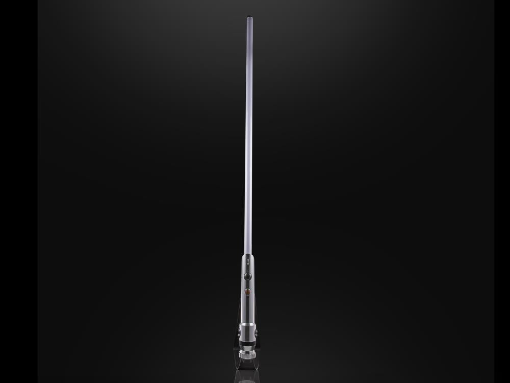 Star Wars: The Black Series Ahsoka Tano Force FX Elite Lightsaber