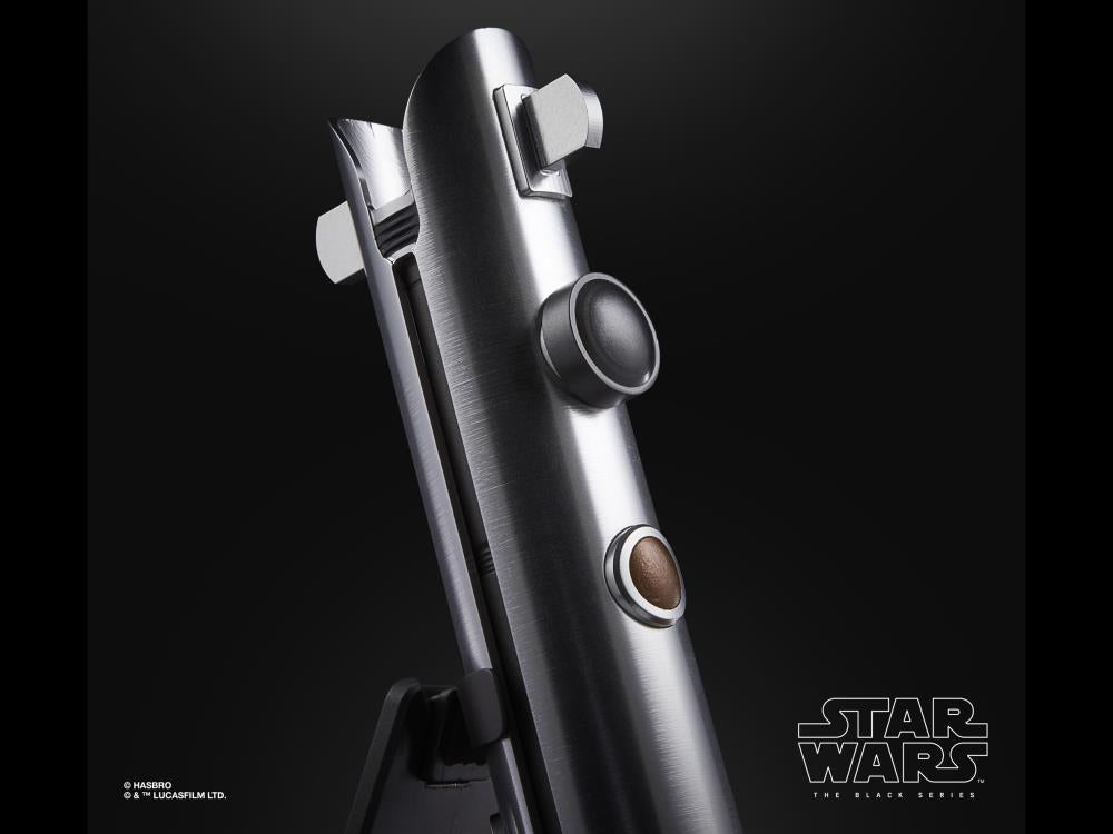 Star Wars: The Black Series Ahsoka Tano Force FX Elite Lightsaber