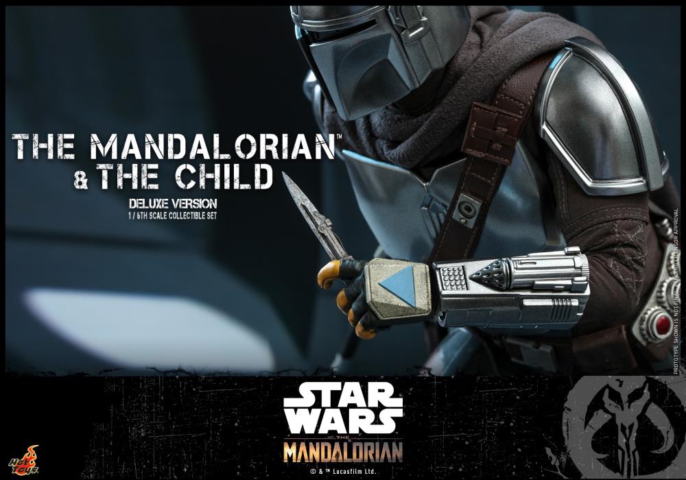 The Mandalorian & Child (Deluxe Ver.) 1/6 Scale Collectible Figure