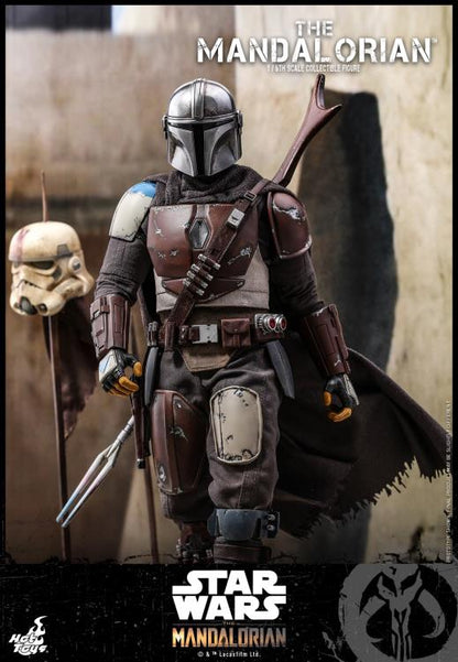 The Mandalorian The Mandalorian 1/6 Scale Collectible Figure