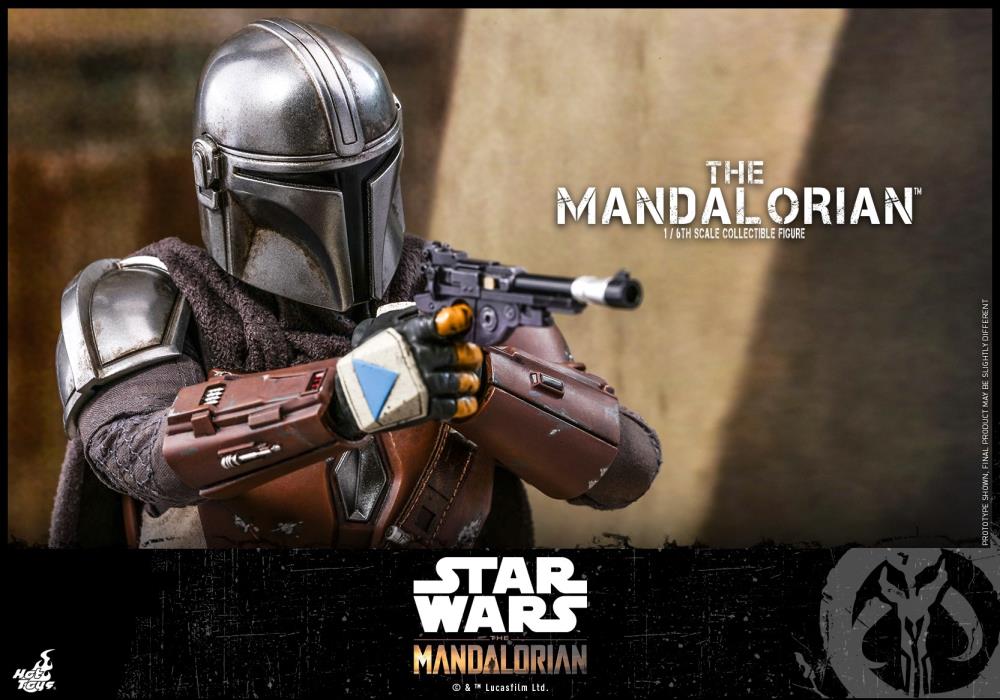 The Mandalorian The Mandalorian 1/6 Scale Collectible Figure