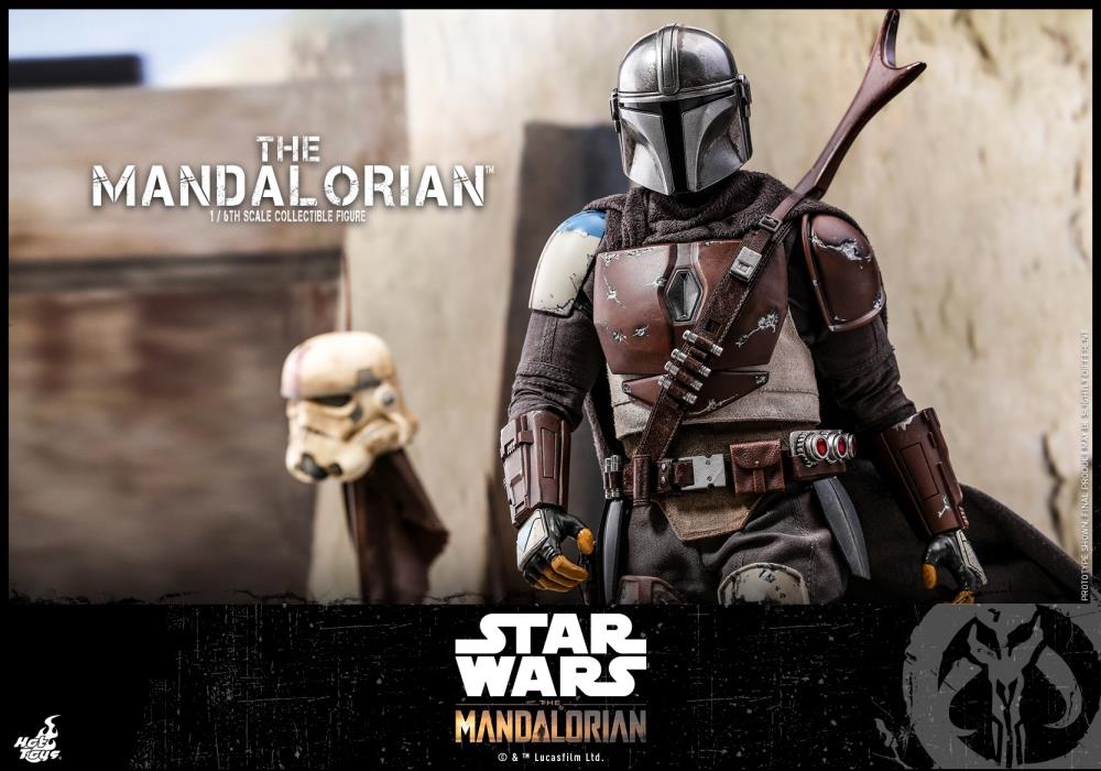 The Mandalorian The Mandalorian 1/6 Scale Collectible Figure