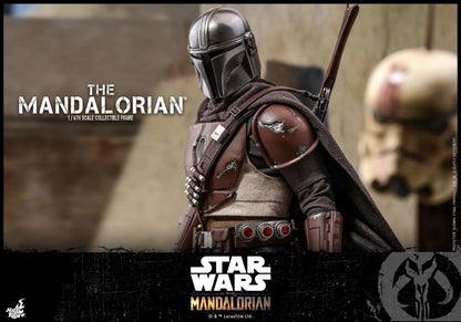 The Mandalorian The Mandalorian 1/6 Scale Collectible Figure