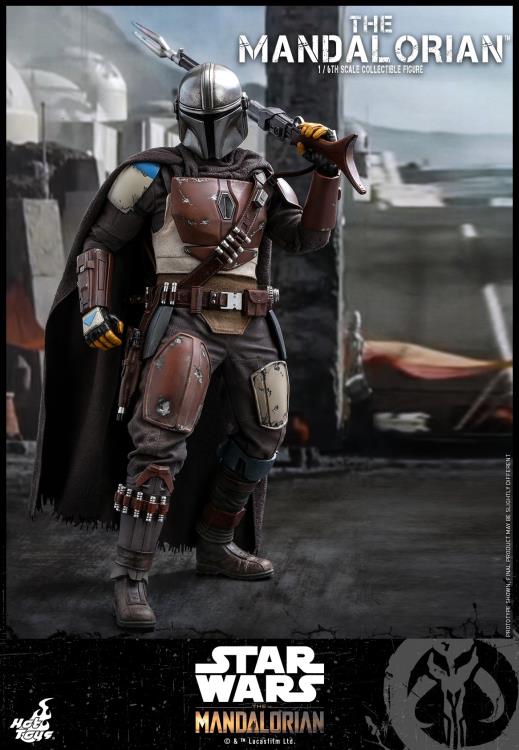 The Mandalorian The Mandalorian 1/6 Scale Collectible Figure