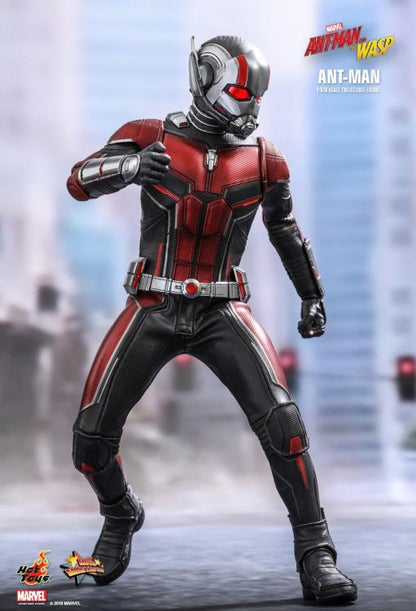 Ant-Man and the Wasp Ant-Man 1/6th Scale Collectible Figure