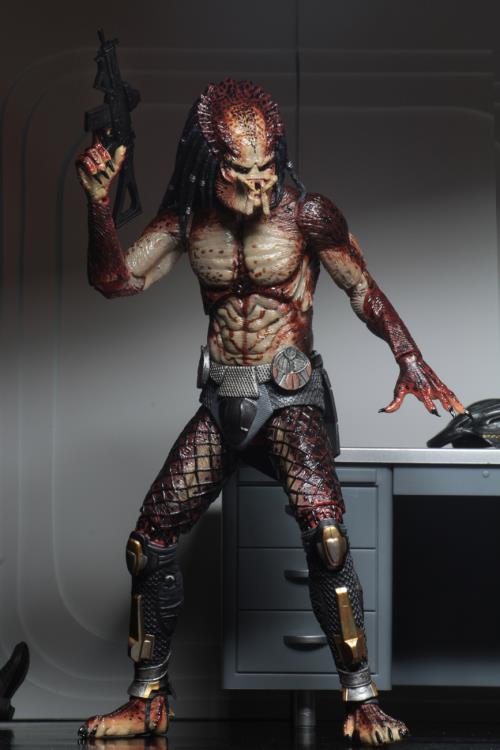 The Predator Ultimate Fugitive Predator (Lab Escape)
