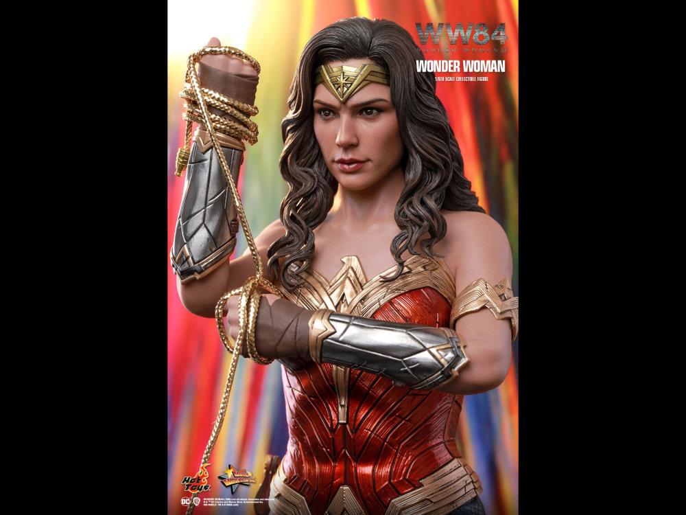 Wonder Woman 84 Sixth Scale Figure by hottoys