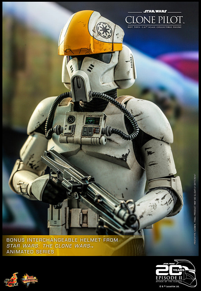 Clone Pilot Sixth Scale Figure by Hot Toys