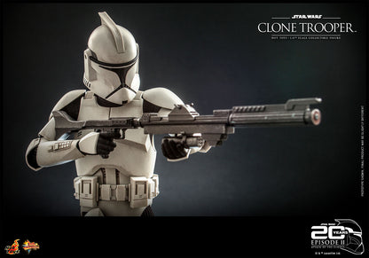 Clone Trooper Sixth Scale Figure by Hot Toys