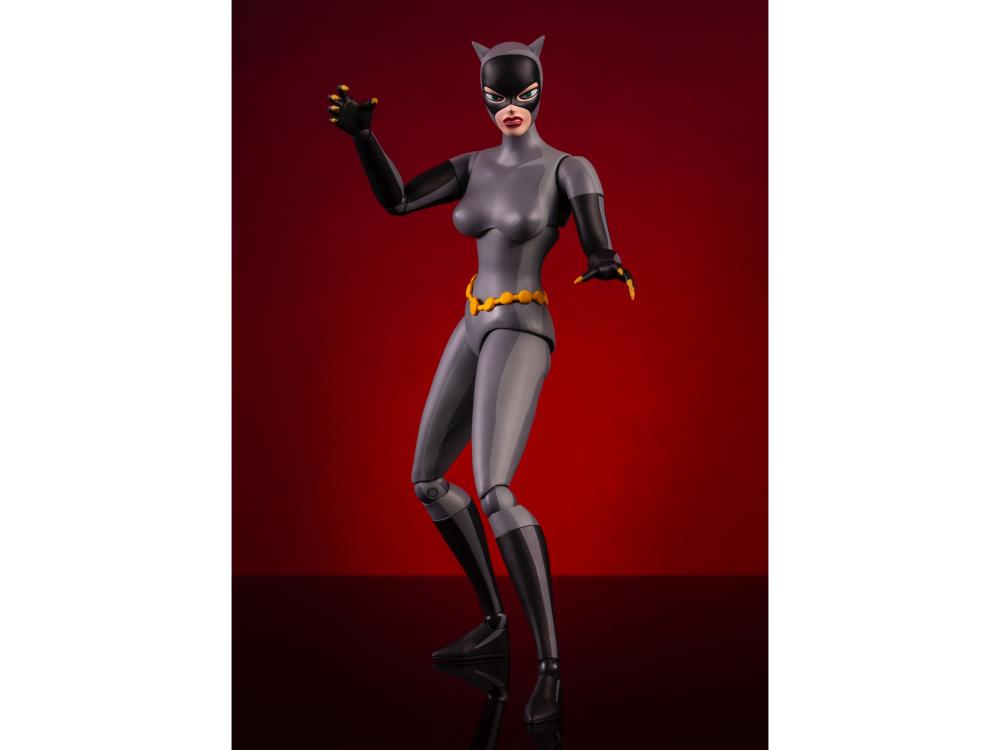 Batman: The Animated Series Catwoman 1/6 Scale Figure