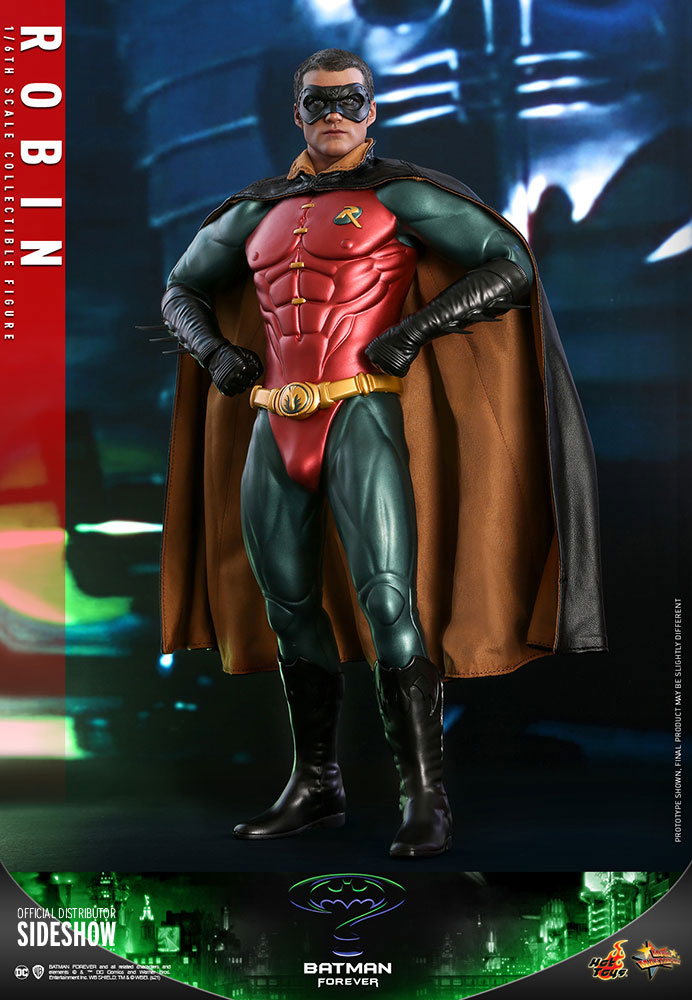 Robin Sixth Scale Figure by Hot Toys