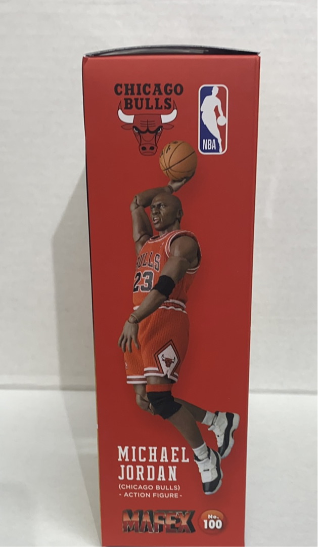 Michael Jordan Chicago Bulls Red Road Uniform MAFEX Action Figure*