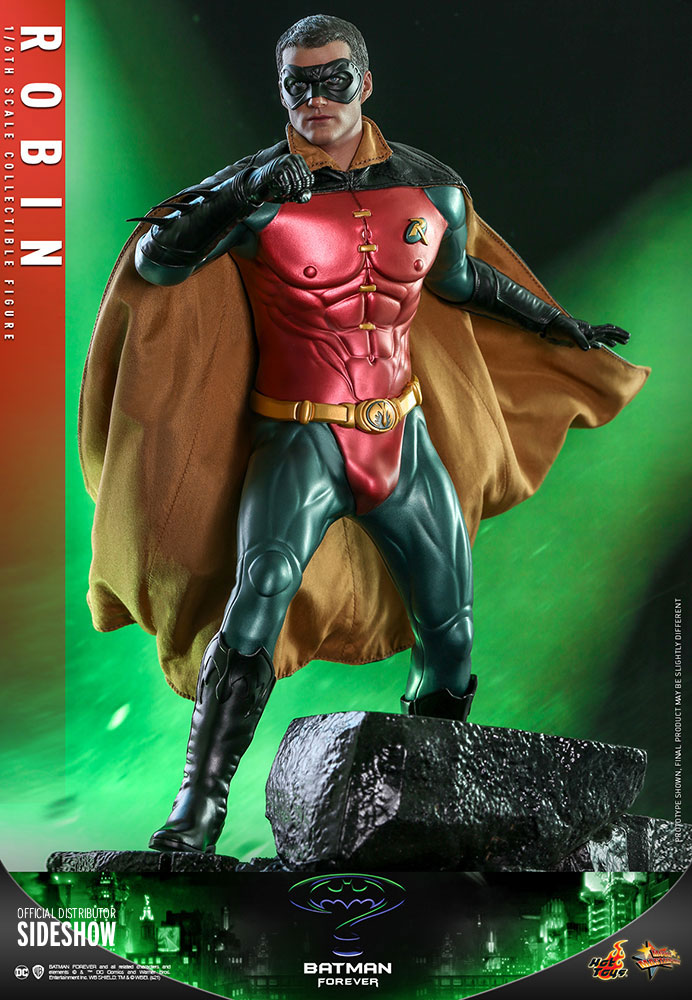 Robin Sixth Scale Figure by Hot Toys