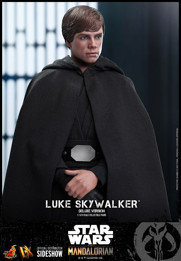 Luke Skywalker (Deluxe Version) Sixth Scale Figure by Hot Toys