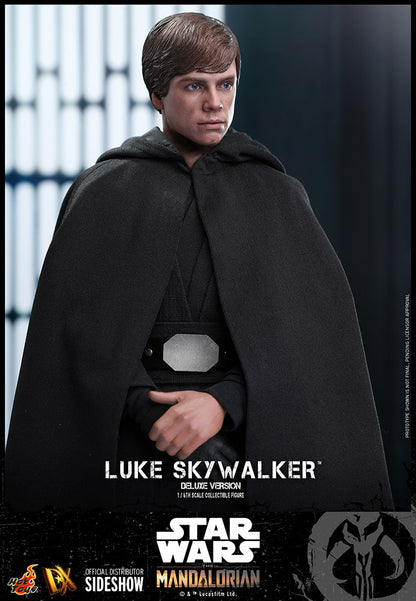 Luke Skywalker (Deluxe Version) Sixth Scale Figure by Hot Toys