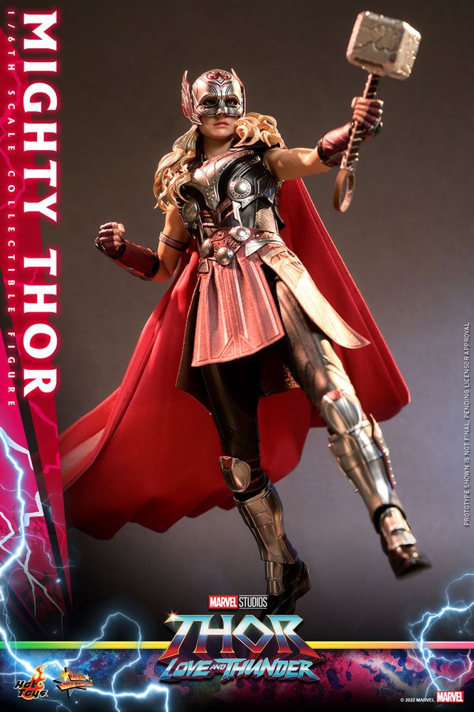 Mighty Thor Sixth Scale Figure by Hot Toys