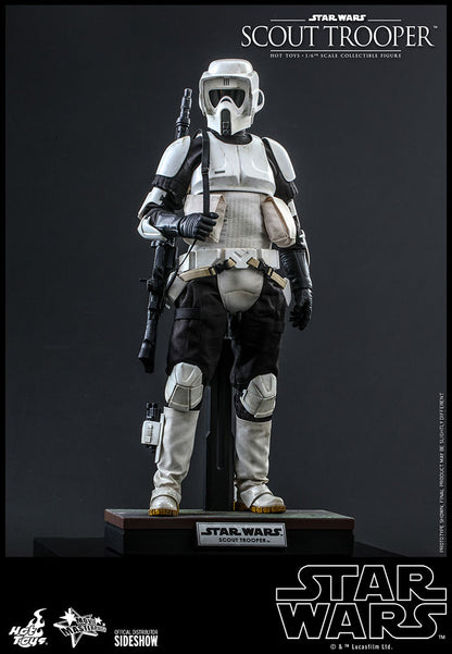 Scout Trooper™ Sixth Scale Figure by Hot Toys