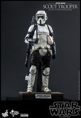 Scout Trooper™ Sixth Scale Figure by Hot Toys