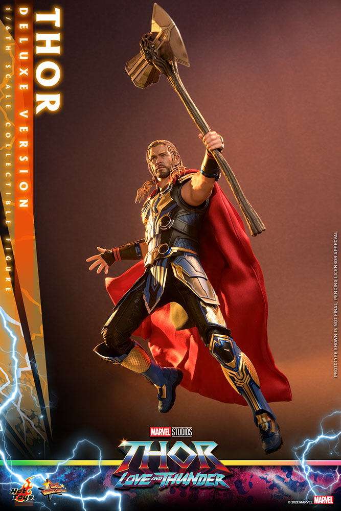 Thor (Deluxe Version) Sixth Scale Figure by Hot Toys