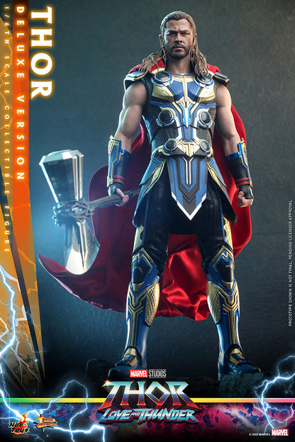 Thor (Deluxe Version) Sixth Scale Figure by Hot Toys